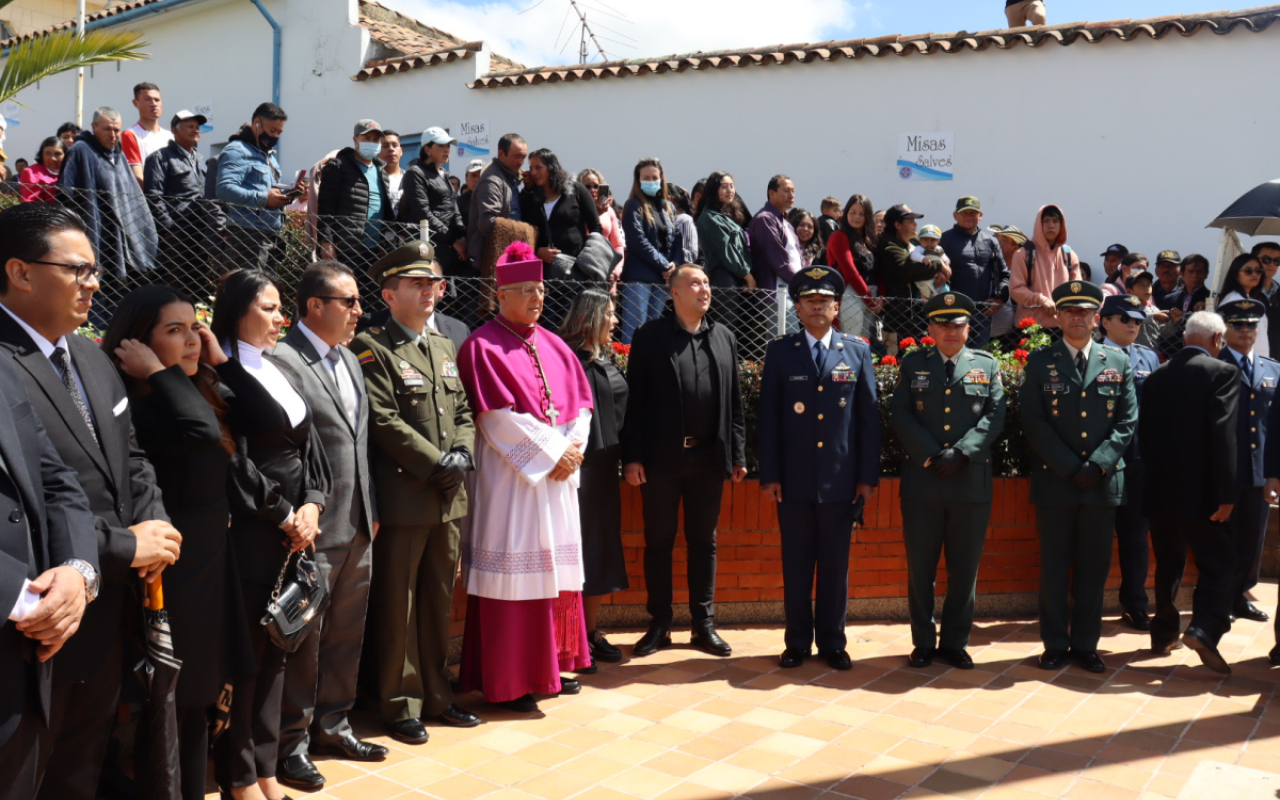 Fuerza Pública rindió homenaje a la Virgen del Milagro en Tunja