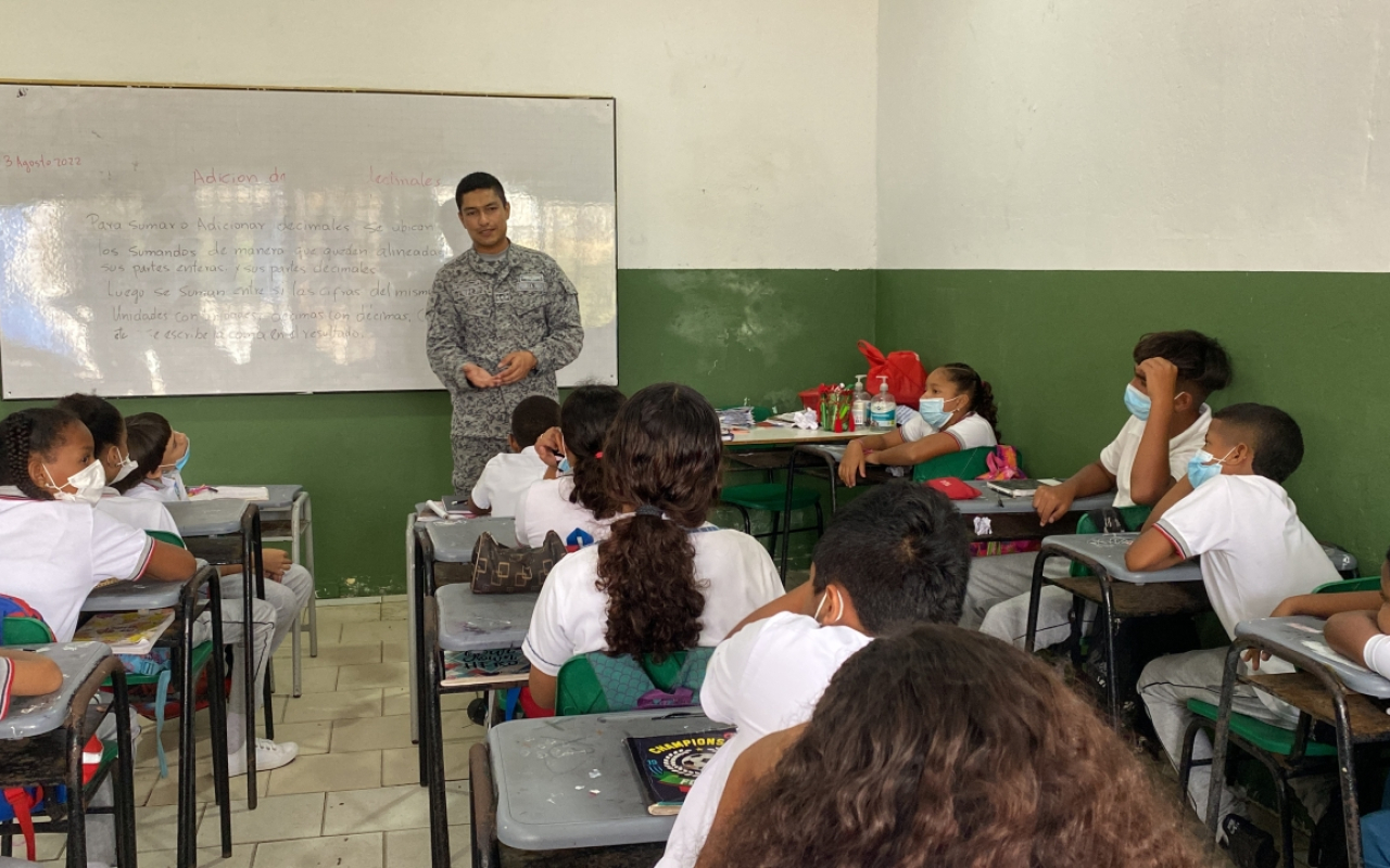 Charlas de prevención de reclutamiento forzado en niños de la Isla de San Andrés