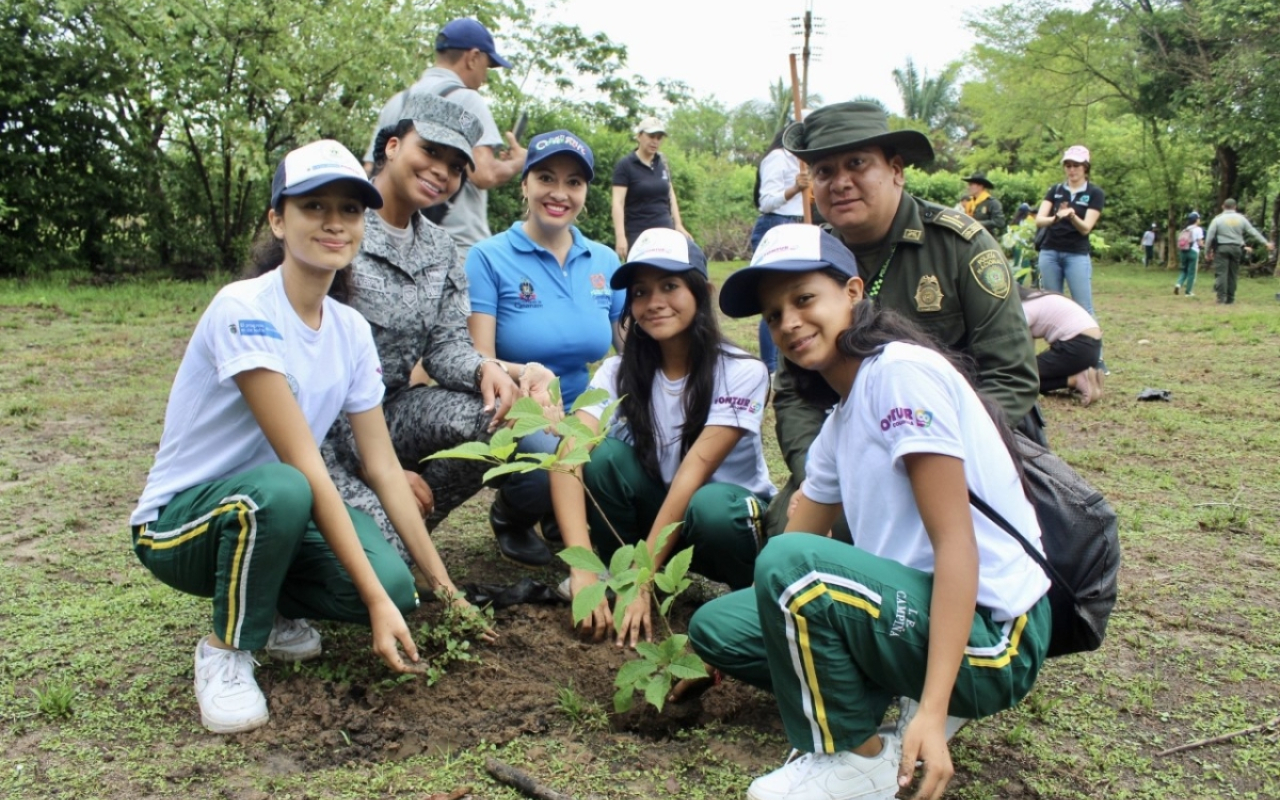 Gran siembra de árboles en el Día Internacional de la Tierra en Casanare 