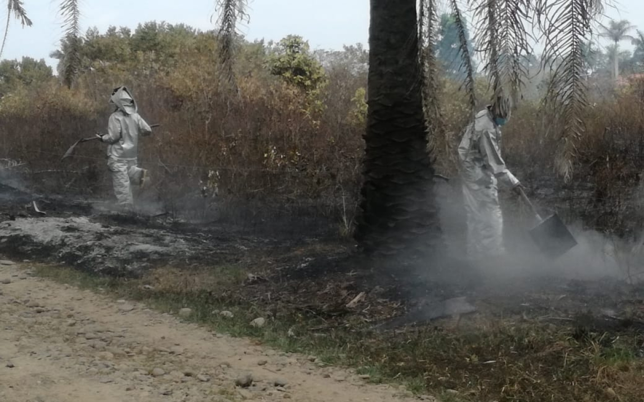 Incendio en vereda del corregimiento No. 7 fue controlado por Bomberos de Villavicencio y su Fuerza Aérea