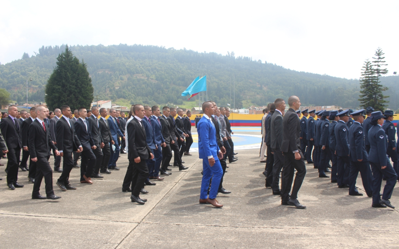 237 Aspirantes inician su formación como Suboficiales de la Fuerza Aérea Colombiana 