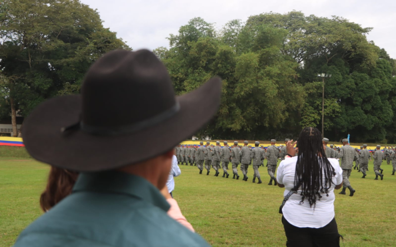 Nuevos jóvenes soldados juraron defender la patria 