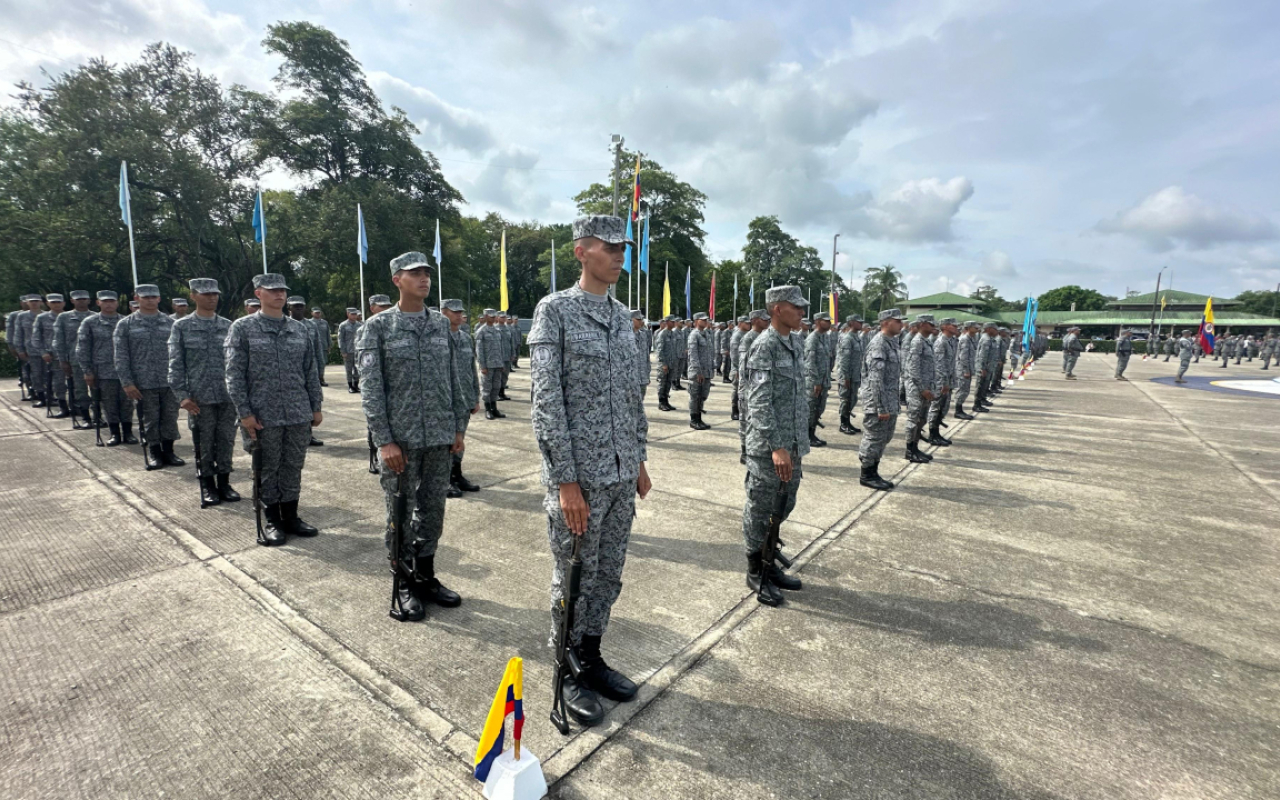 ¿Por qué los jóvenes deciden prestar su servicio militar en la Fuerza Aérea?