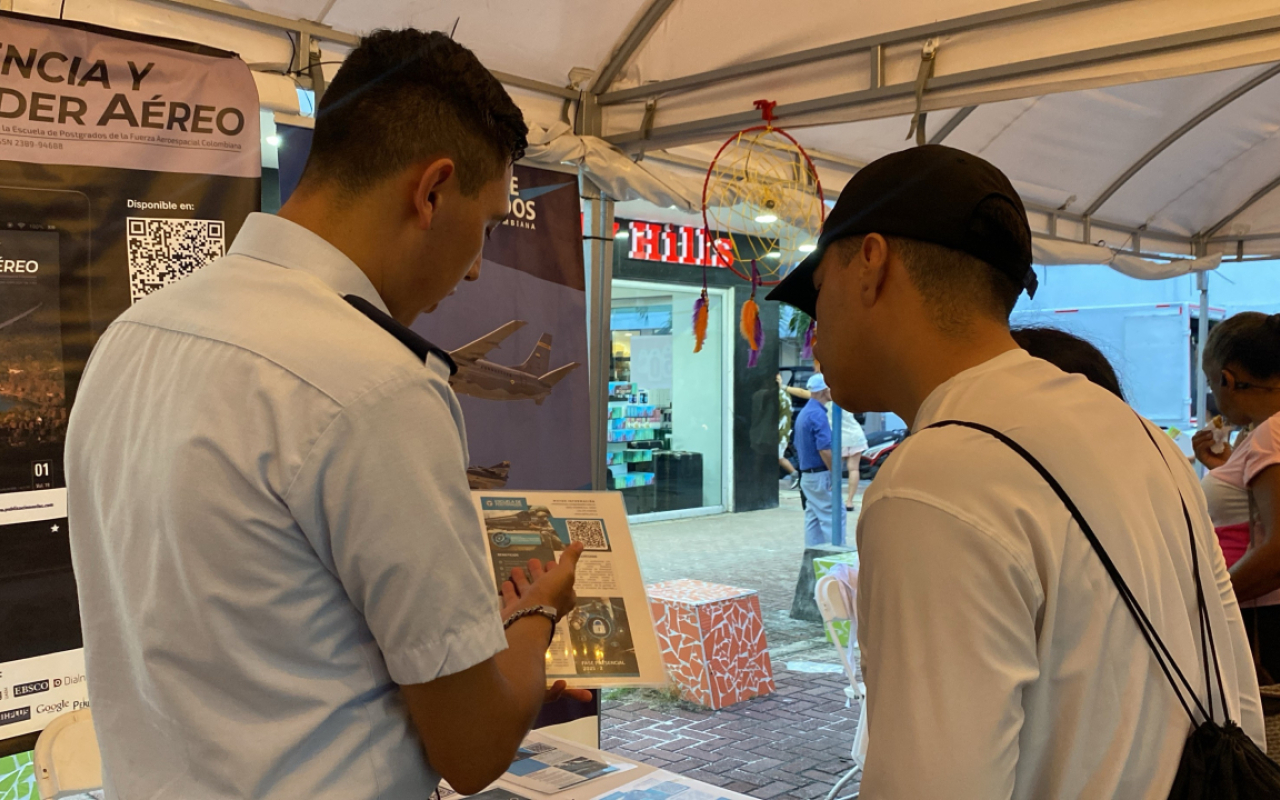 Destacada participación del Grupo Aéreo del Caribe en la Feria Internacional del Libro de San Andrés