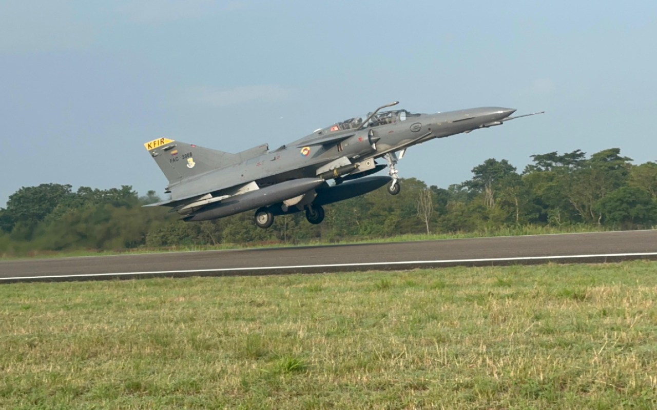 Fuerza Aérea Colombiana fortalece sus capacidades durante entrenamiento avanzado