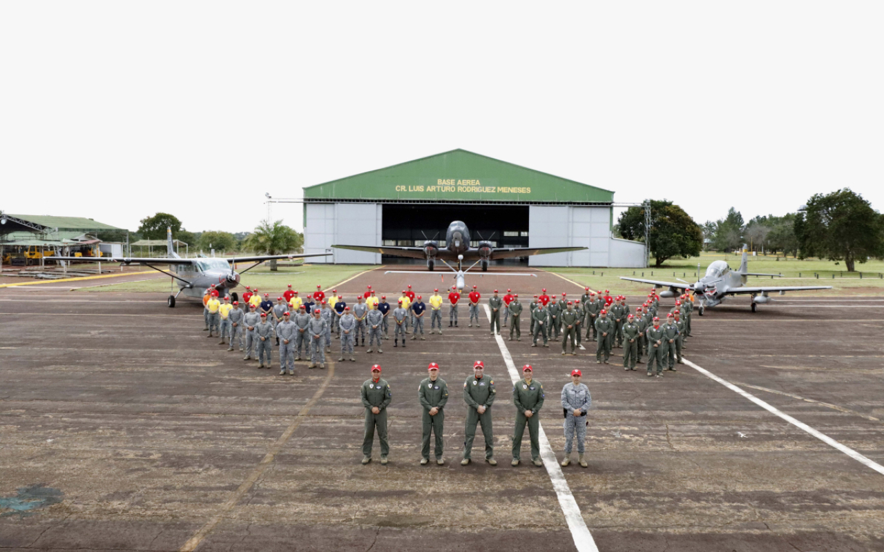 Fuerza Aérea Colombiana fortalece sus capacidades durante entrenamiento avanzado