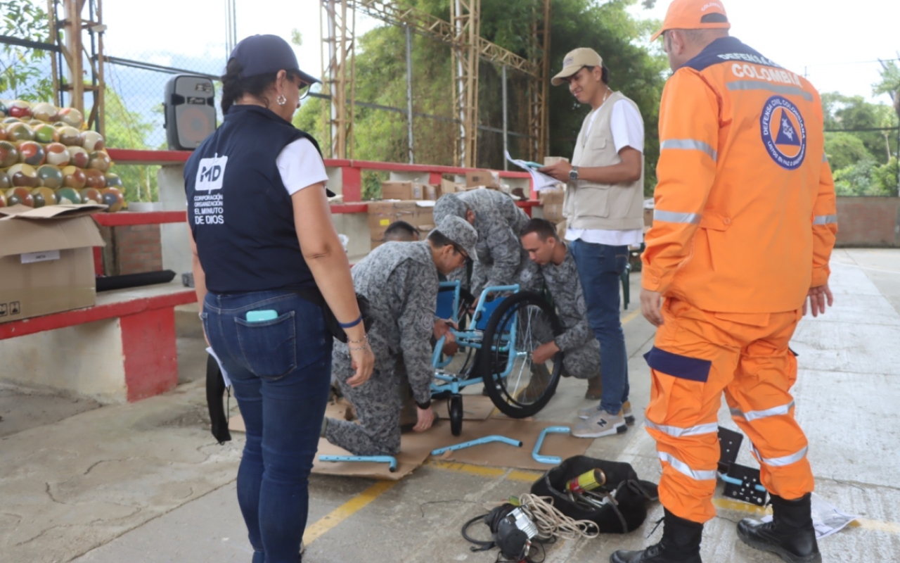 Municipio de El Calvario recibe atención médica gracias a su Fuerza Aeroespacial Colombiana