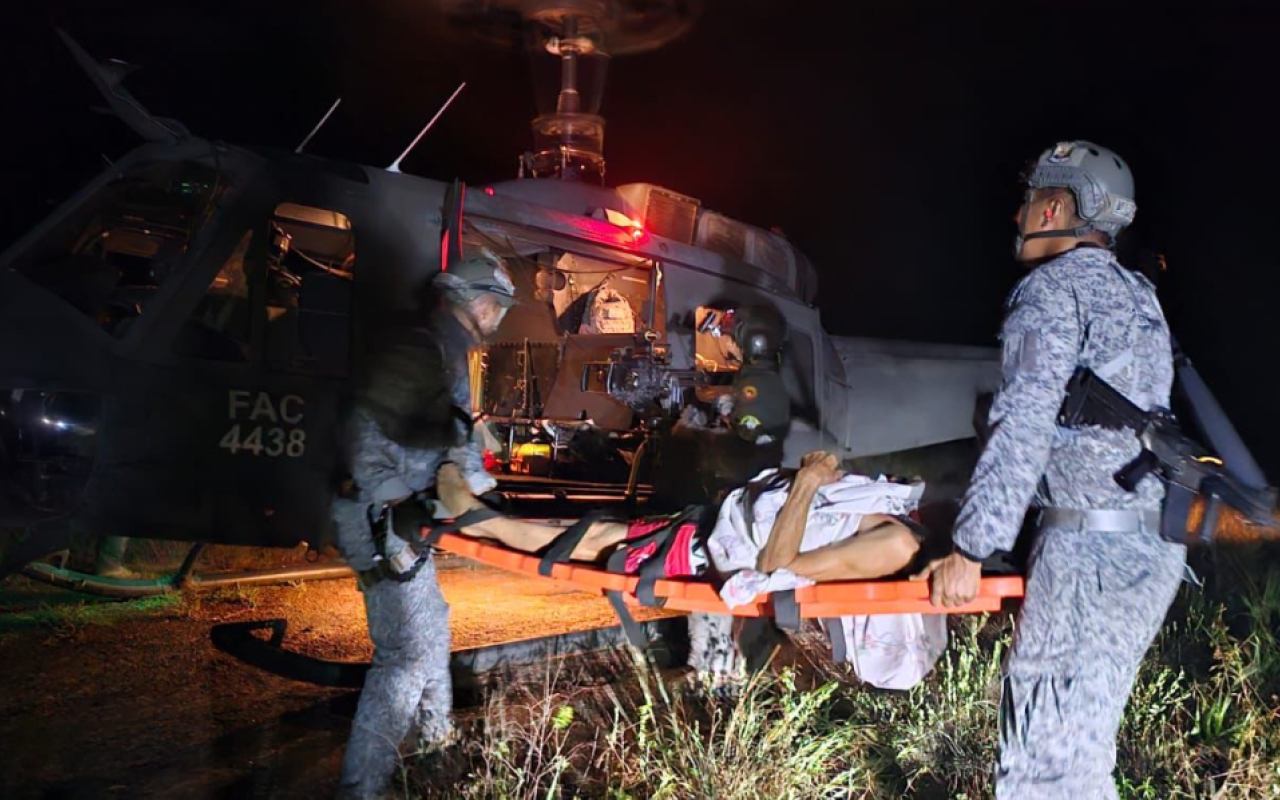 Hombre herido por flechas fue rescatado por su Fuerza Aérea en Vichada