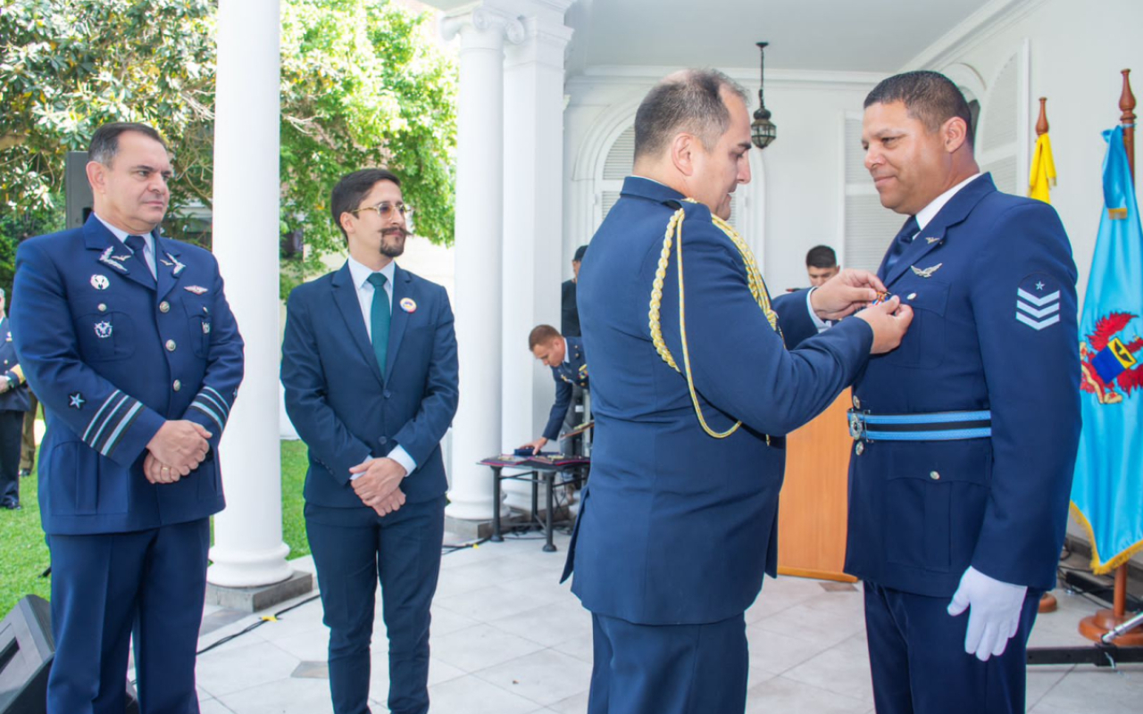 Conmemoración del aniversario FAC se vivió en diferentes partes del mundo 