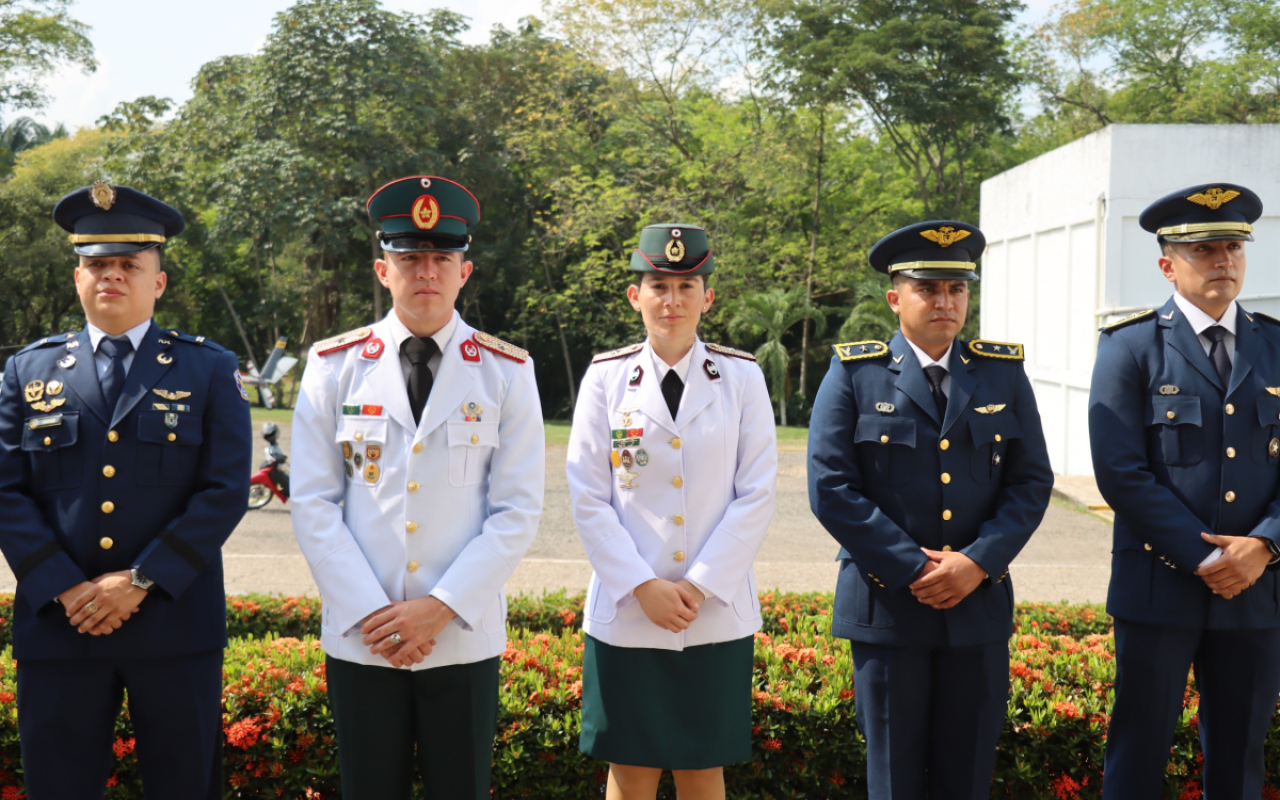 Oficial de Paraguay Inicia Curso de TH 67 fortaleciendo sus habilidades como piloto