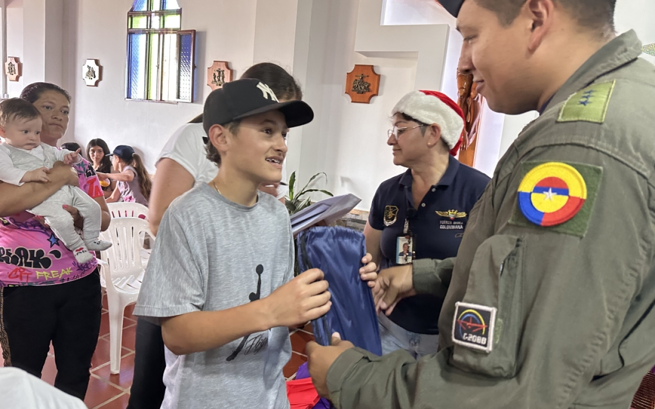 Operación Gratitud llegó a Antioquia para alegrar la navidad de más de 400 niños y niñas 