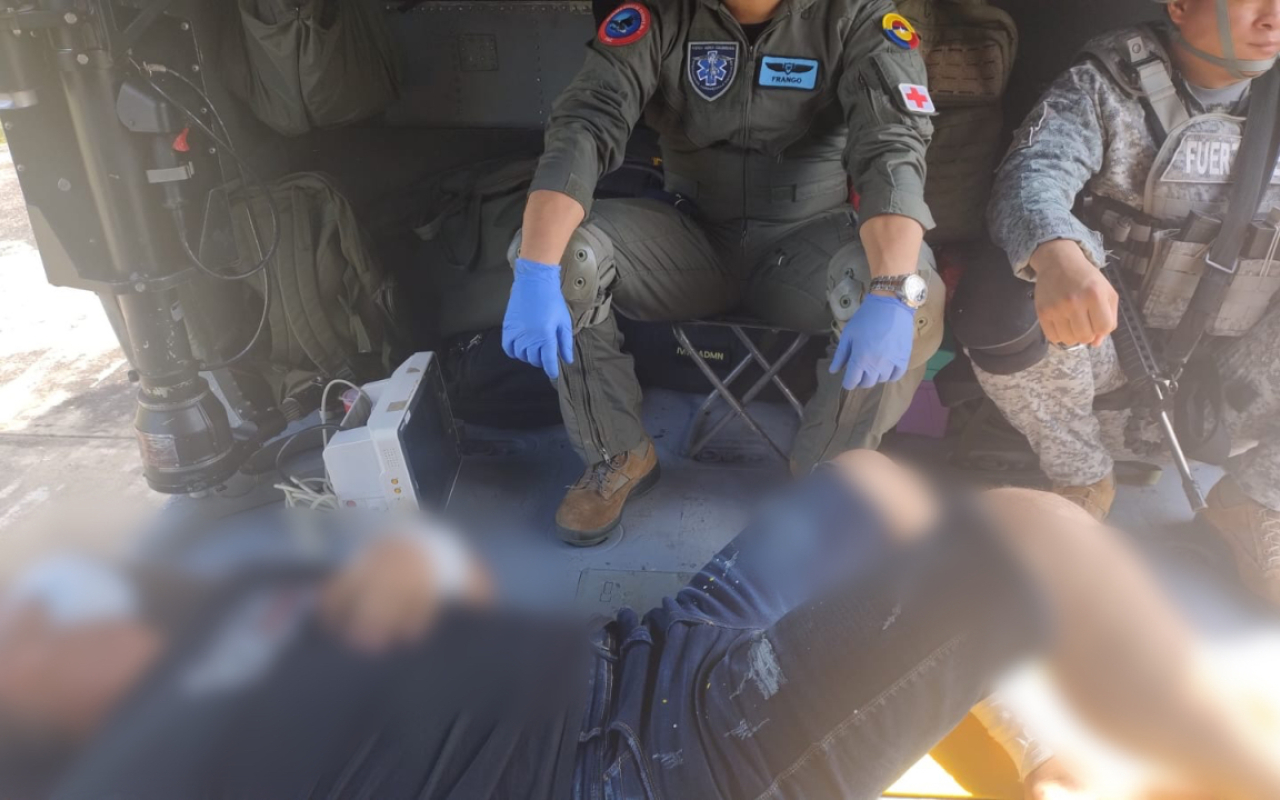 Operación humanitaria en el Catatumbo, salva vida de hombre herido