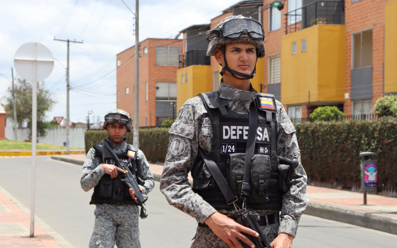 Patrullajes aéreos y terrestres contribuyen a la seguridad de la Sabana de Occidente