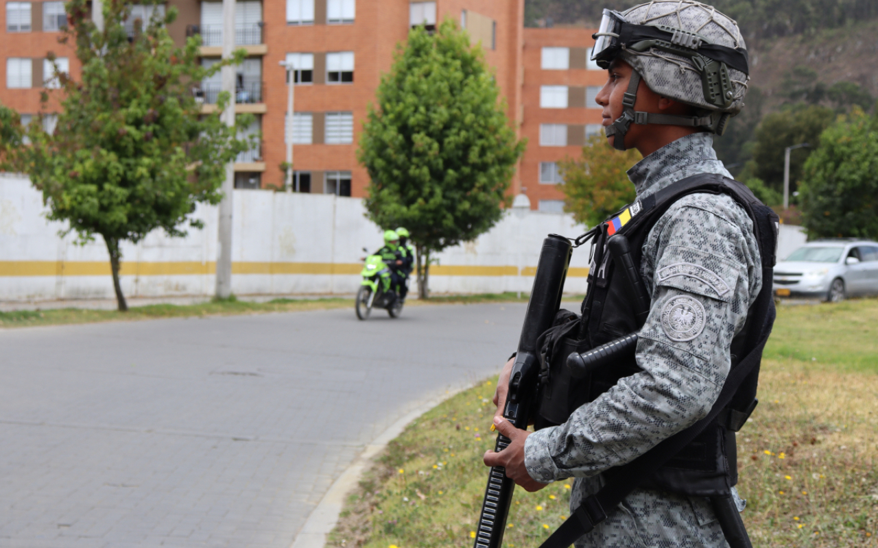 Patrullajes aéreos y terrestres contribuyen a la seguridad de la Sabana de Occidente