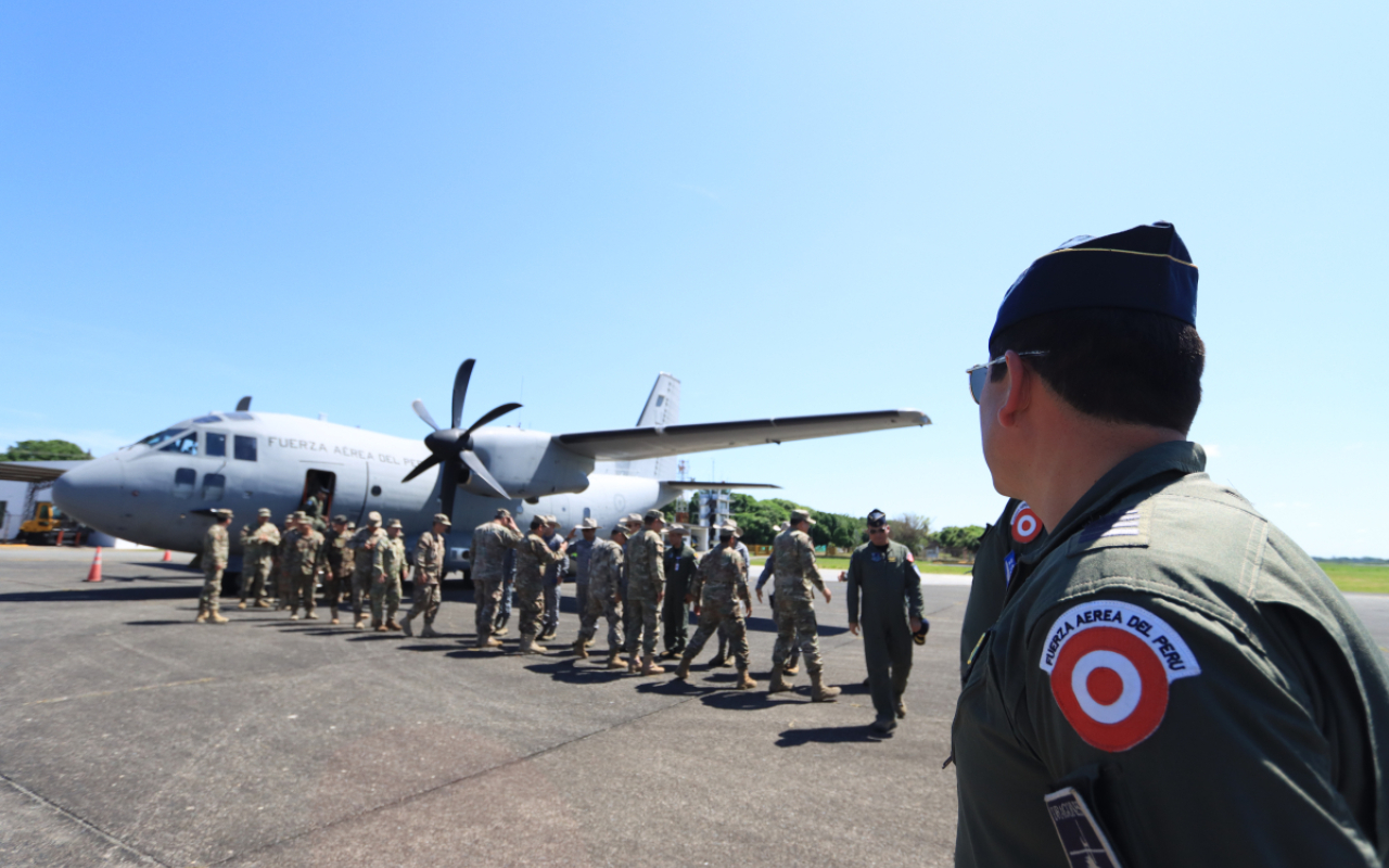 Perú conoce las capacidades militares aéreas en la Orinoquia colombiana