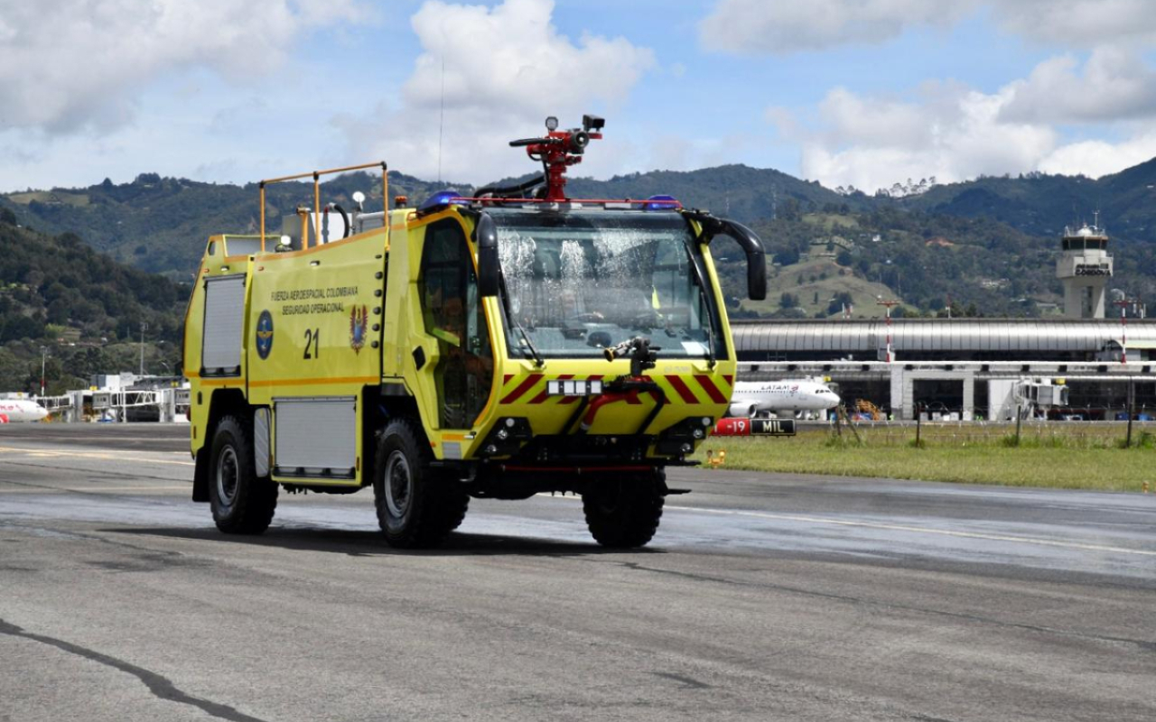 Vehículo de bombero Iturri, llega al CACOM 5 para fortalecer sus capacidades