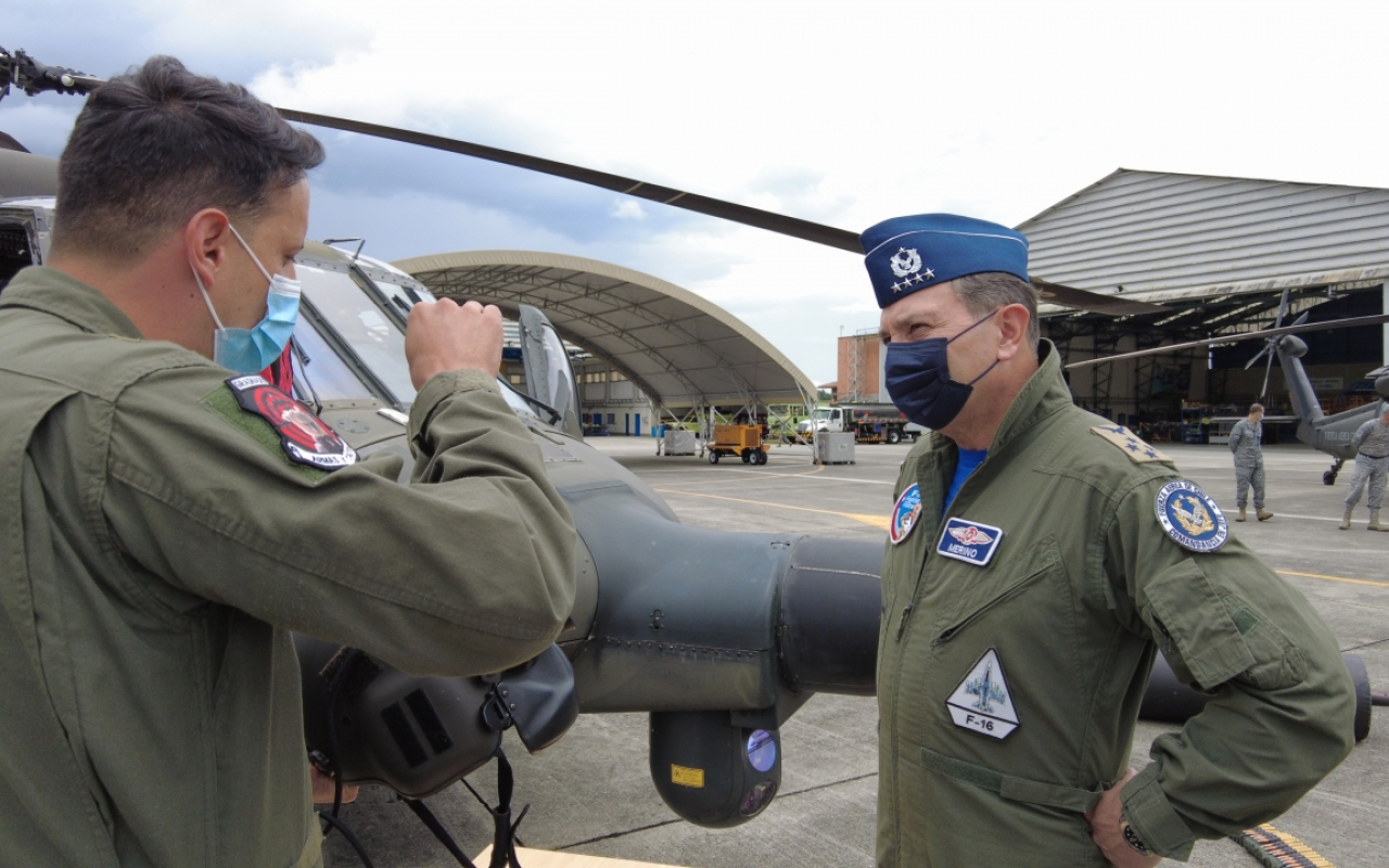 Visita geoestratégica del Señor General del Aire Comandante en Jefe de la Fuerza Aérea de Chile a Colombia 