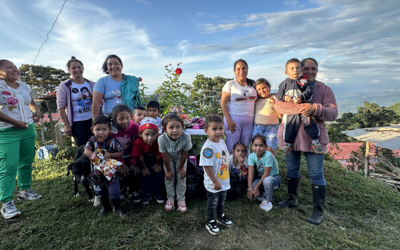 Más de 150 regalos fueron entregados a comunidades vulnerables en Tolima