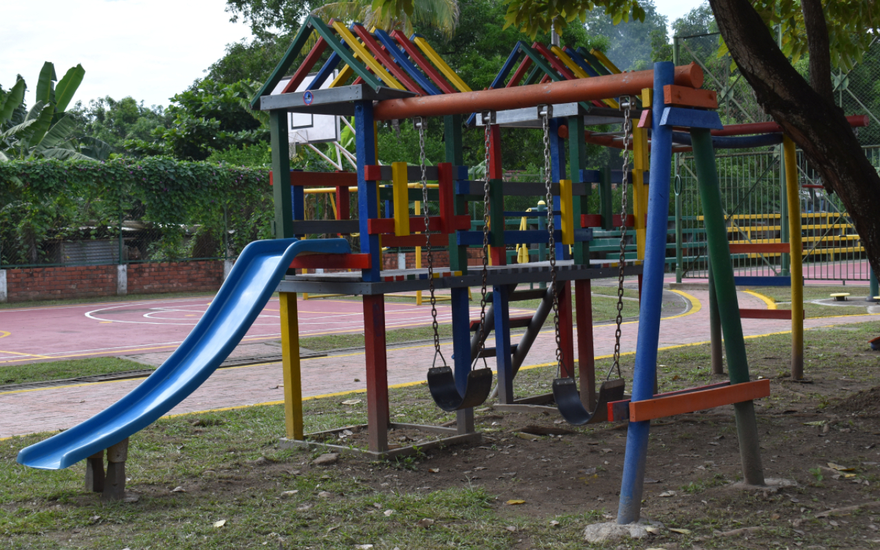 Renovación de parque recreativo en Puerto Salgar, fomenta unión y bienestar comunitario