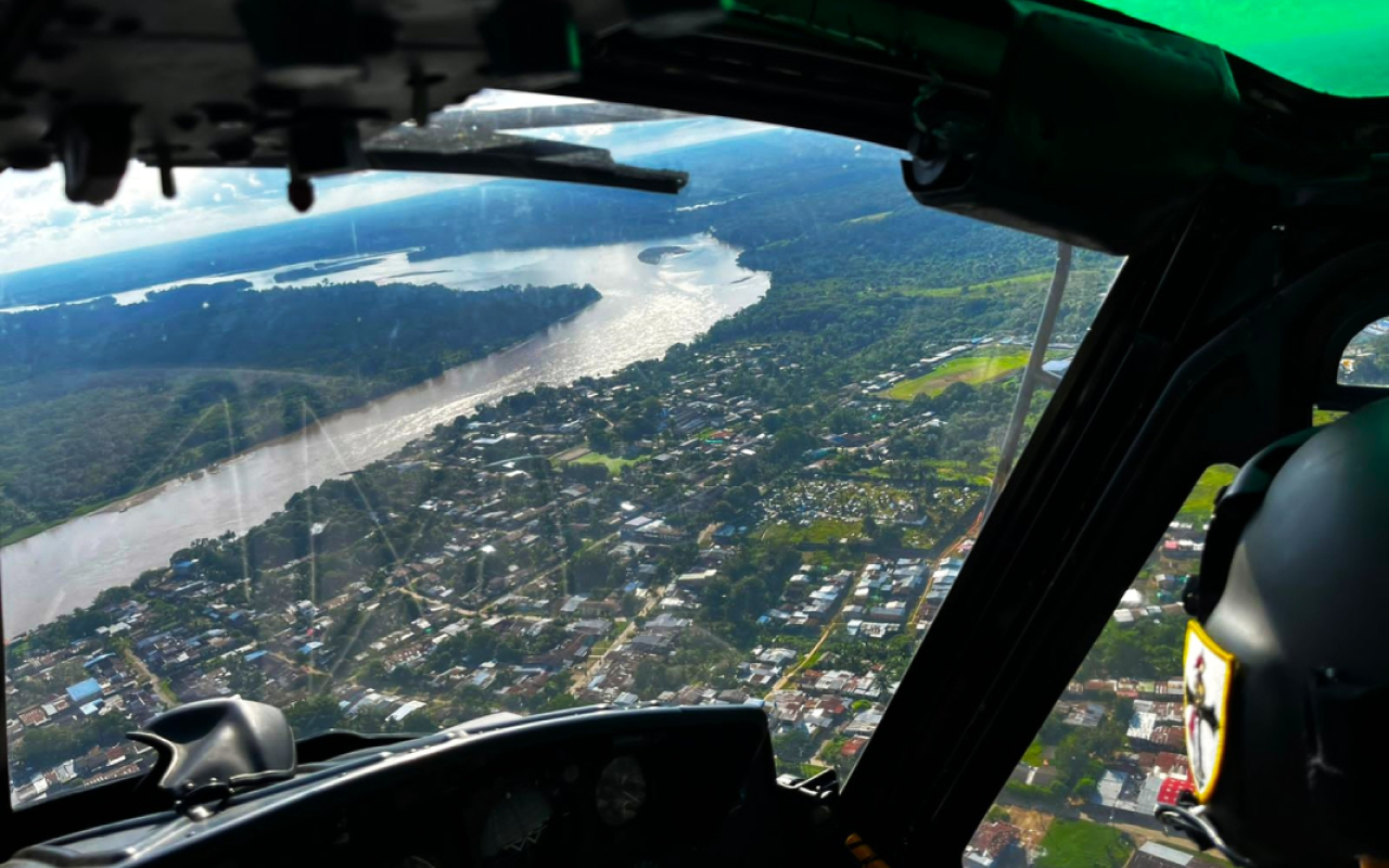 Vigilancia aérea sobre los principales afluentes del  departamento del Caquetá 