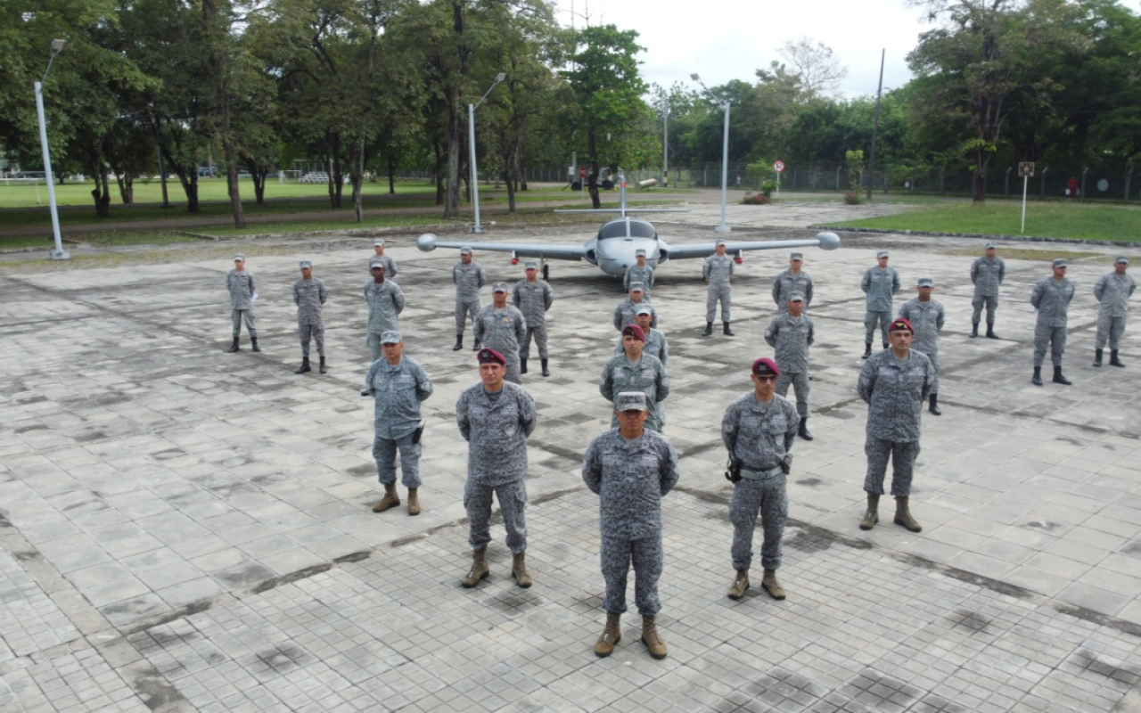 Soldados de Aviación emprenden nuevos retos, tras culminar el servicio militar