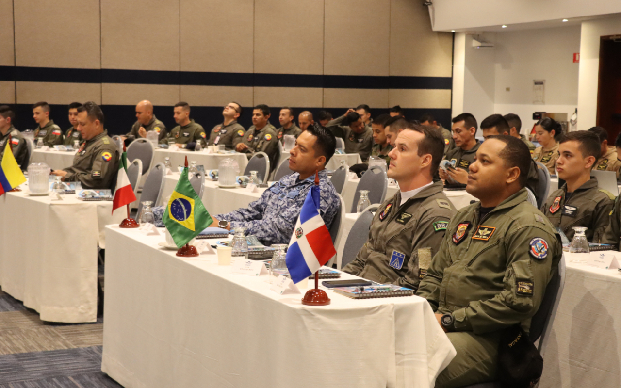 VII Congreso Internacional: Transformando la Instrucción y el entrenamiento de Ala Rotatoria