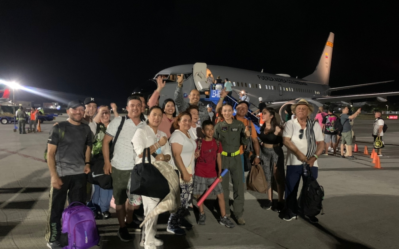 Fuerza Aérea moviliza a más de 200 personas desde San Andrés y Santa Marta hasta Antioquia
