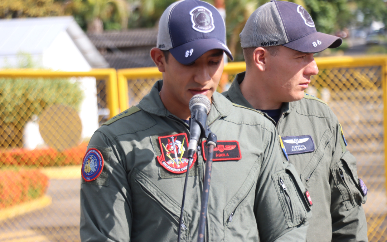 Cinco nuevos Pilotos Militares avanzan a la siguiente fase