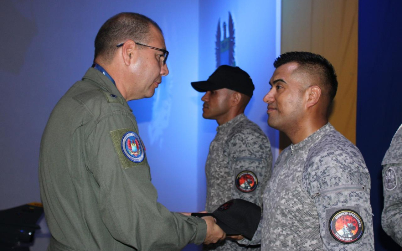 Vulcano: reúne a militares expertos en capacidad distintiva para la defensa de la nación