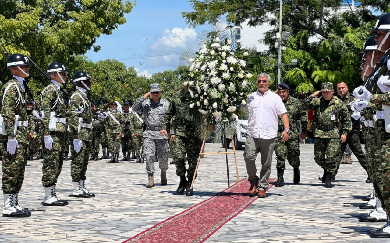 Melgarenses rindieron homenaje al Teniente General Gustavo Rojas Pinilla