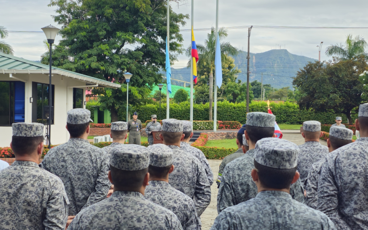 Yopal rinde homenaje a los héroes y sus familias en emotiva ceremonia militar