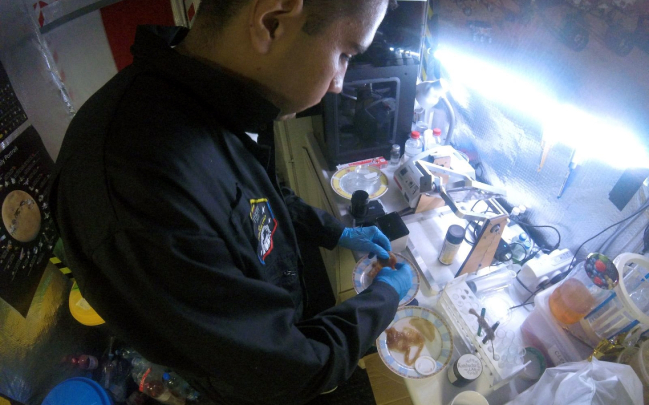 Primera tripulación de Astronautas análogos de la Fuerza Aérea Colombiana.