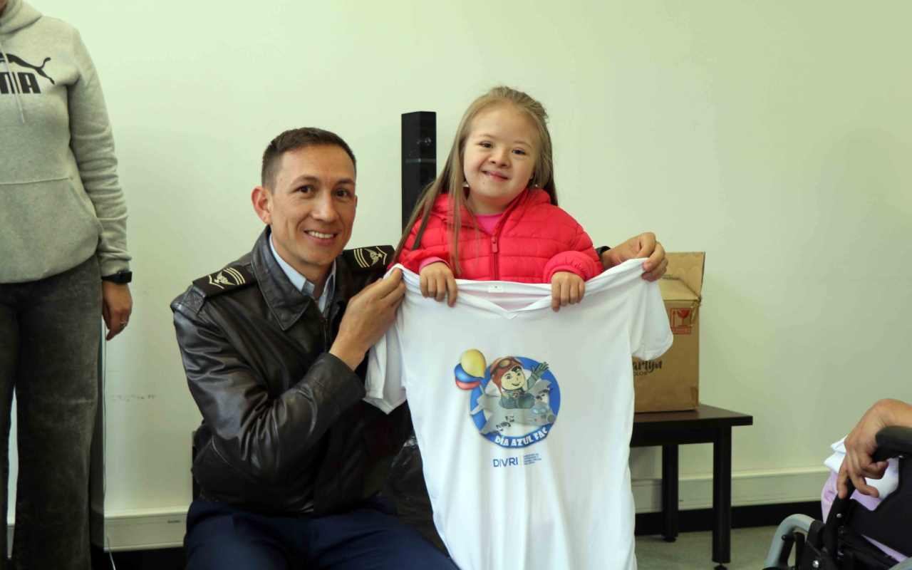 DÍA AZUL FUERZA AÉREA COLOMBIANA