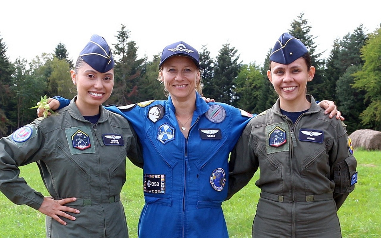 Primera tripulación de Astronautas análogos de la Fuerza Aérea Colombiana.