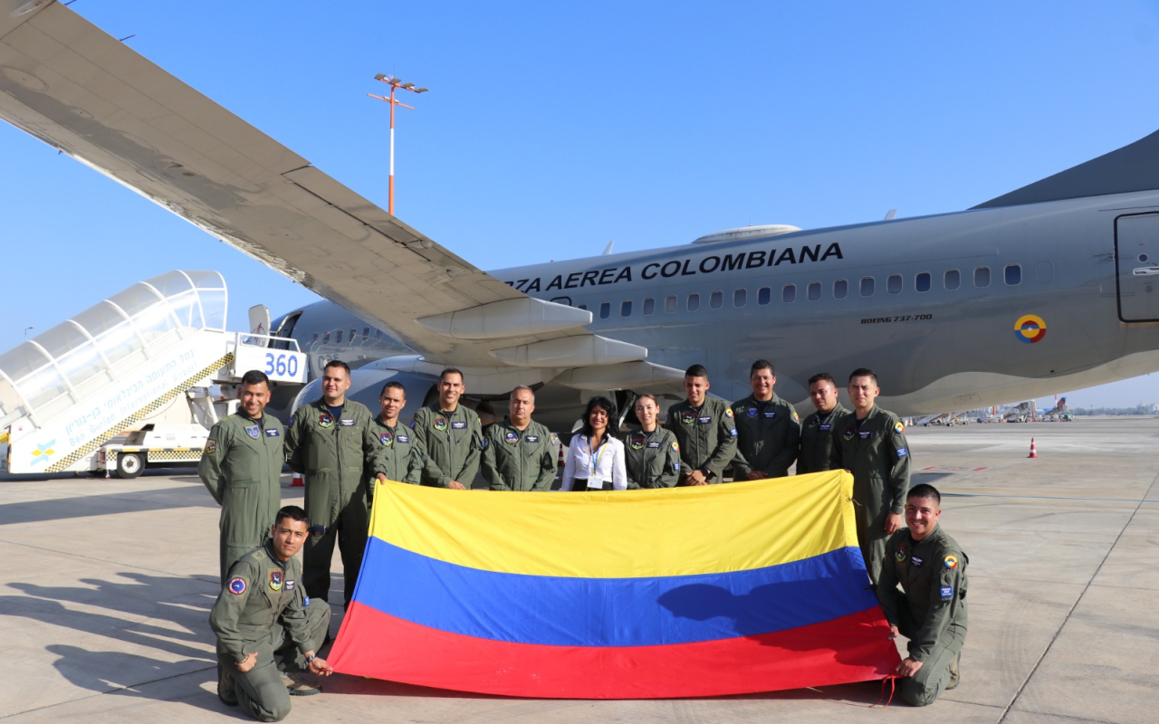 La Fuerza Aeroespacial Colombiana en una misión humanitaria