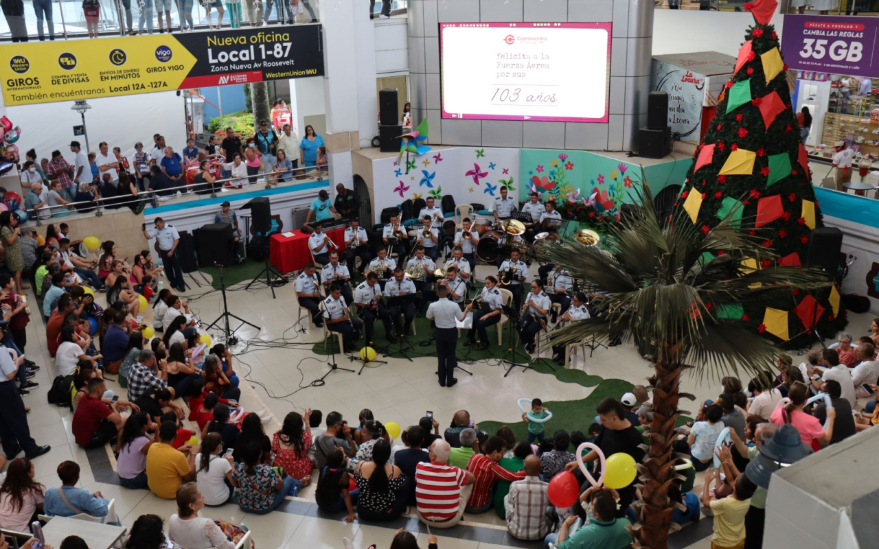Entrega regalos Fuerza Aérea Colombiana en el territorio nacional. Operación Gratitud 2022