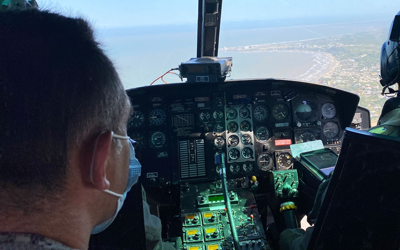 Su Fuerza Aérea los acompaña por cielo y tierra en diferentes regiones del país contribuyendo con seguridad y tranquilidad