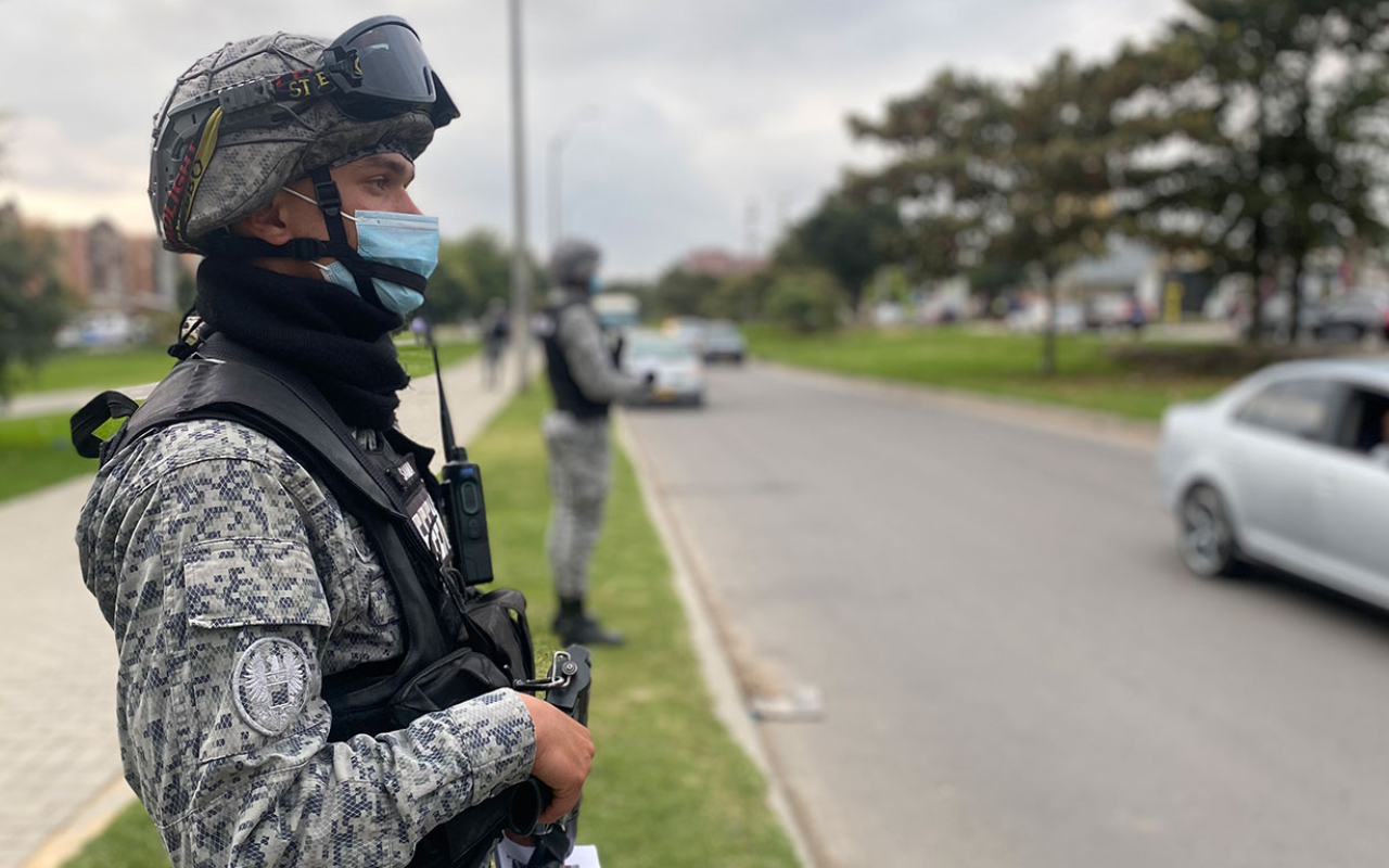 Su Fuerza Aérea los acompaña por cielo y tierra en diferentes regiones del país contribuyendo con seguridad y tranquilidad