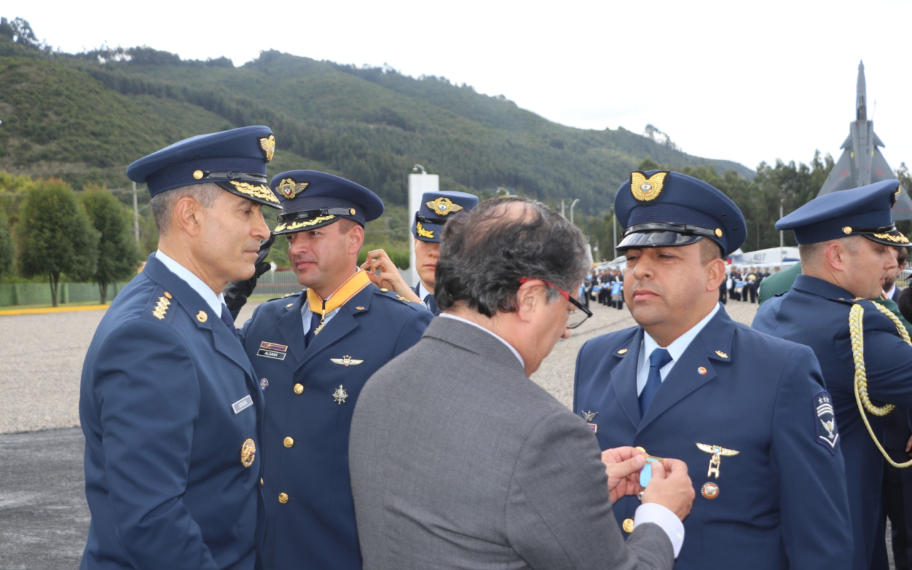 ANIVERSARIO No 104 