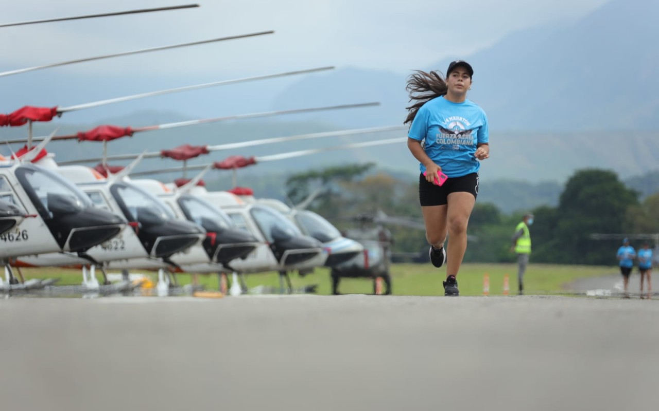 CORRE COMO EL VIENTO