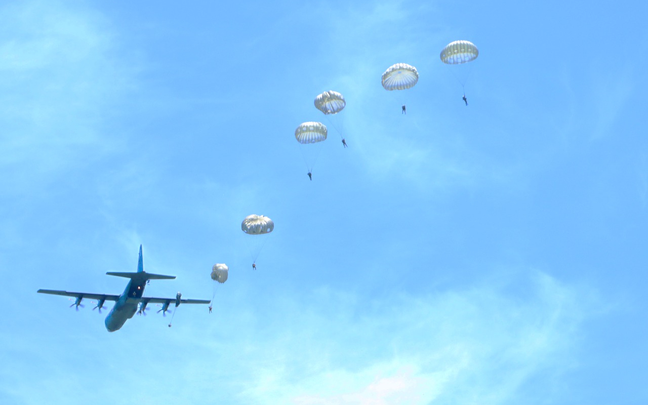 “SIC ITUR AD ASTRA”