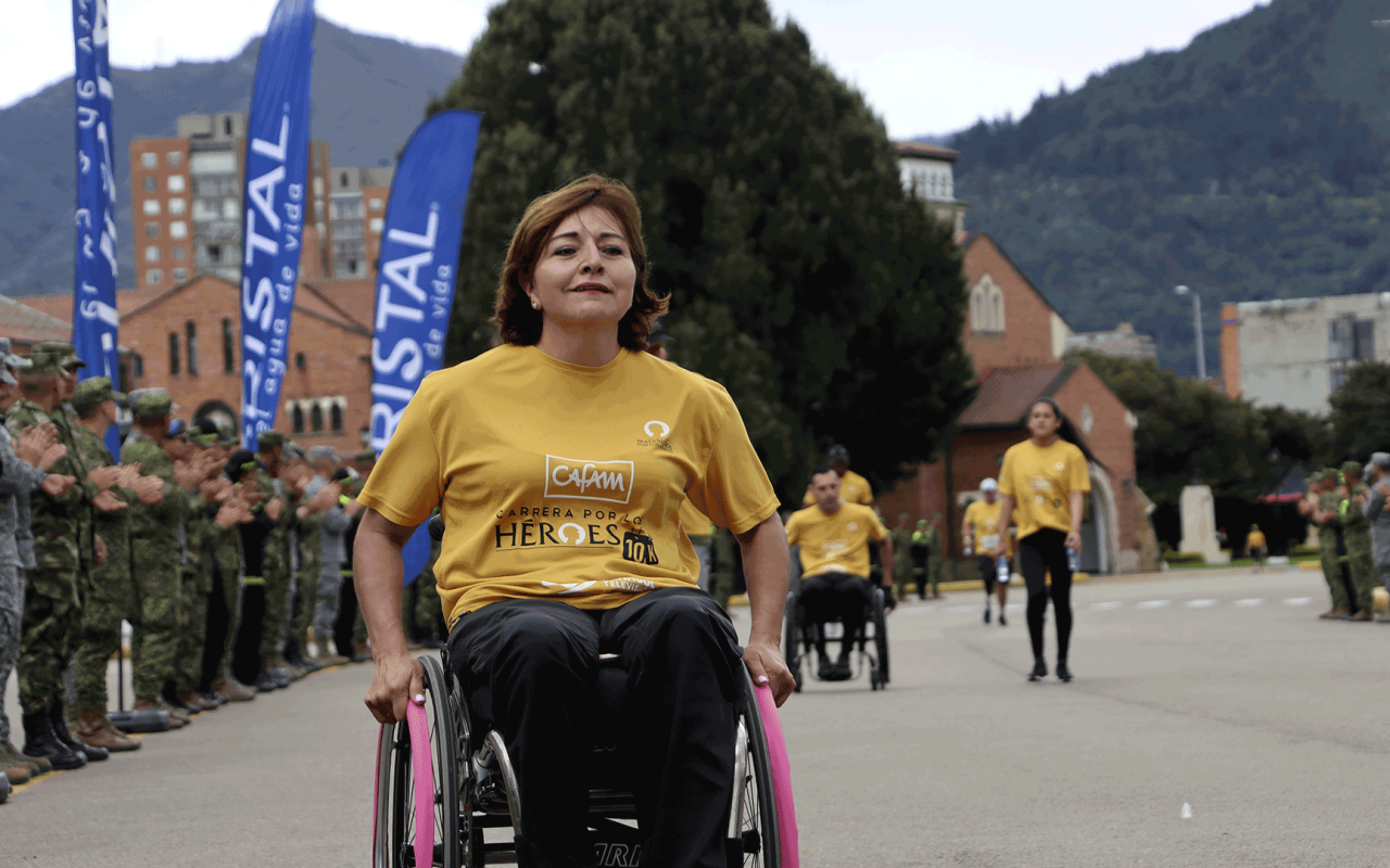 CARRERA POR LOS HÉROES