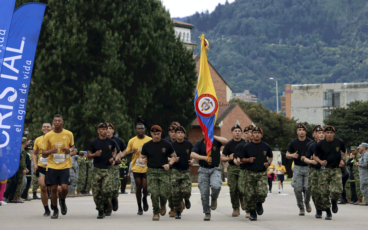 CARRERA POR LOS HÉROES