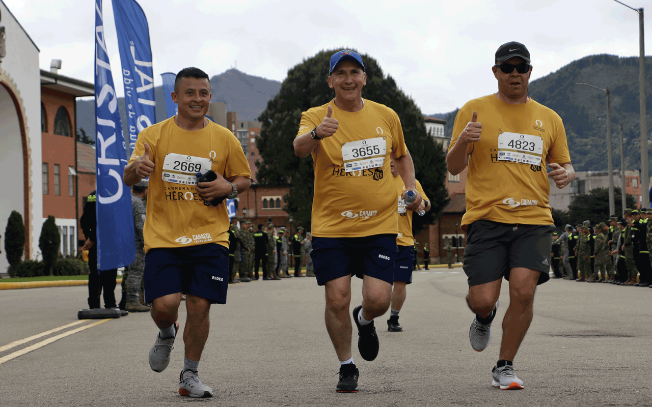CARRERA POR LOS HÉROES