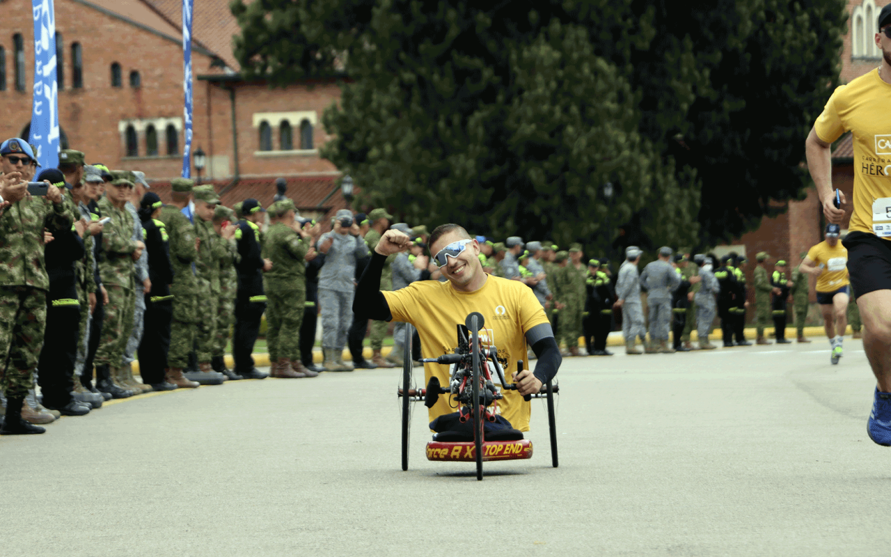 CARRERA POR LOS HÉROES