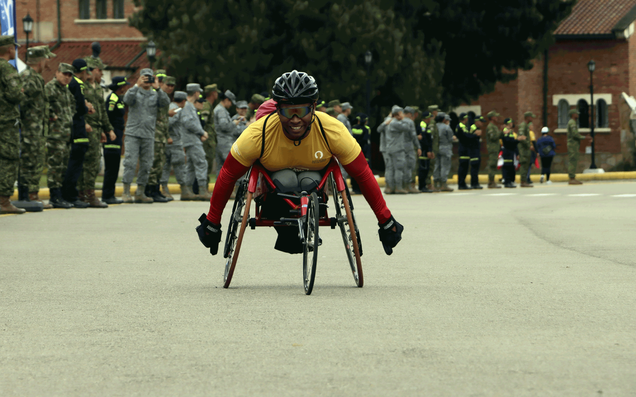 CARRERA POR LOS HÉROES