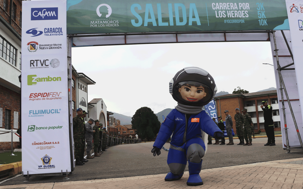 CARRERA POR LOS HÉROES