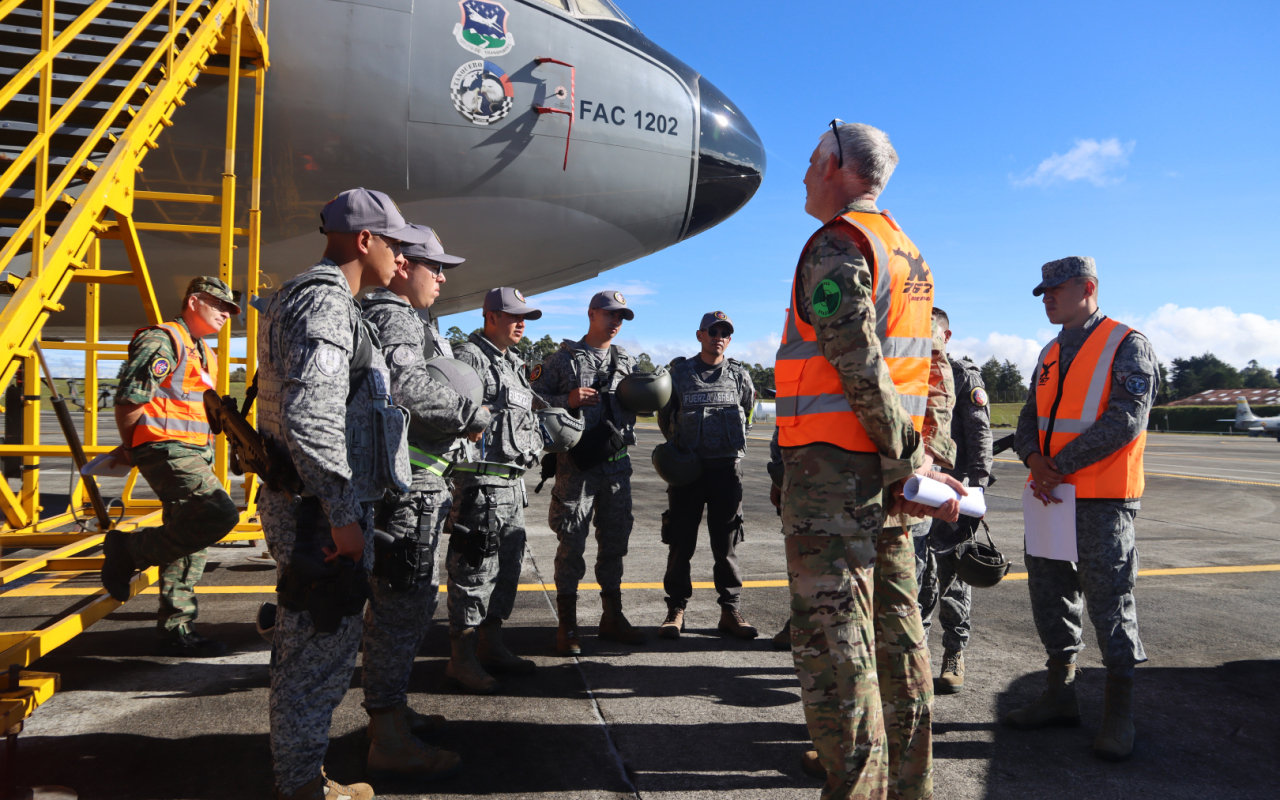 EJERCICIO OPERACIONAL LIVE FIRE 25-2