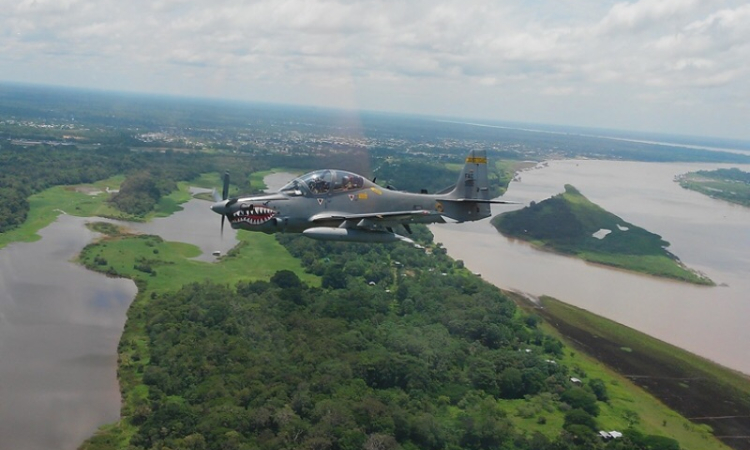 Fuerza Aérea Colombiana garantiza vigilancia aérea en el Amazonas durante la Semana Santa  