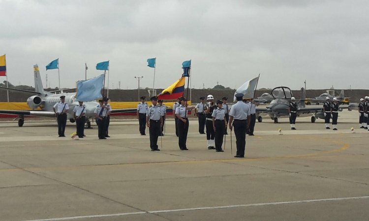 Commandement Aérien de Combat N°3 célèbre son trente-septième anniversaire dans les caraïbes colombiens